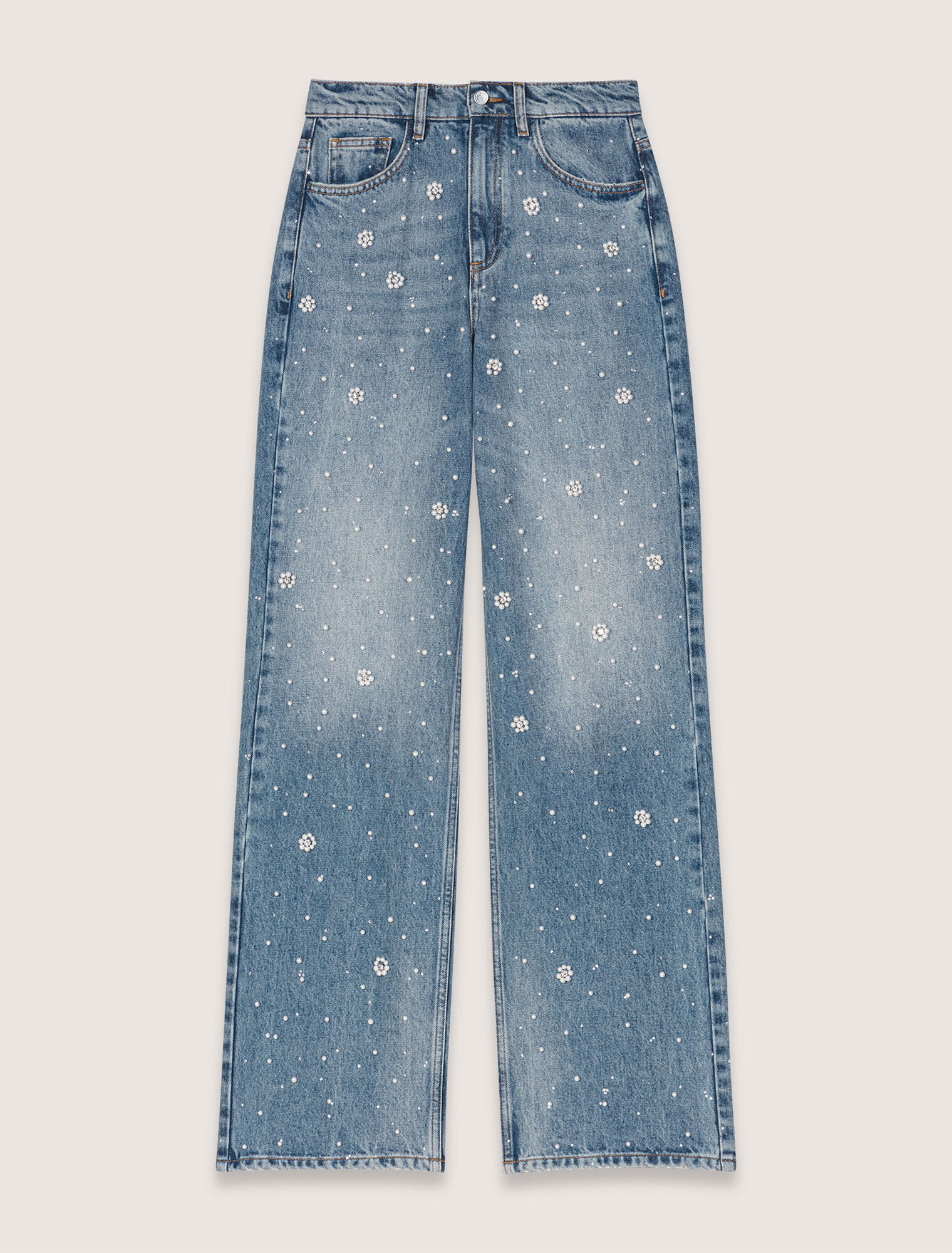 Weite Jeans mit Stickereien