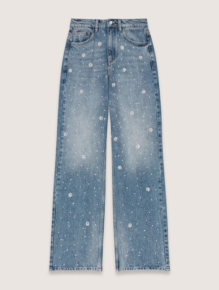 Weite Jeans mit Stickereien