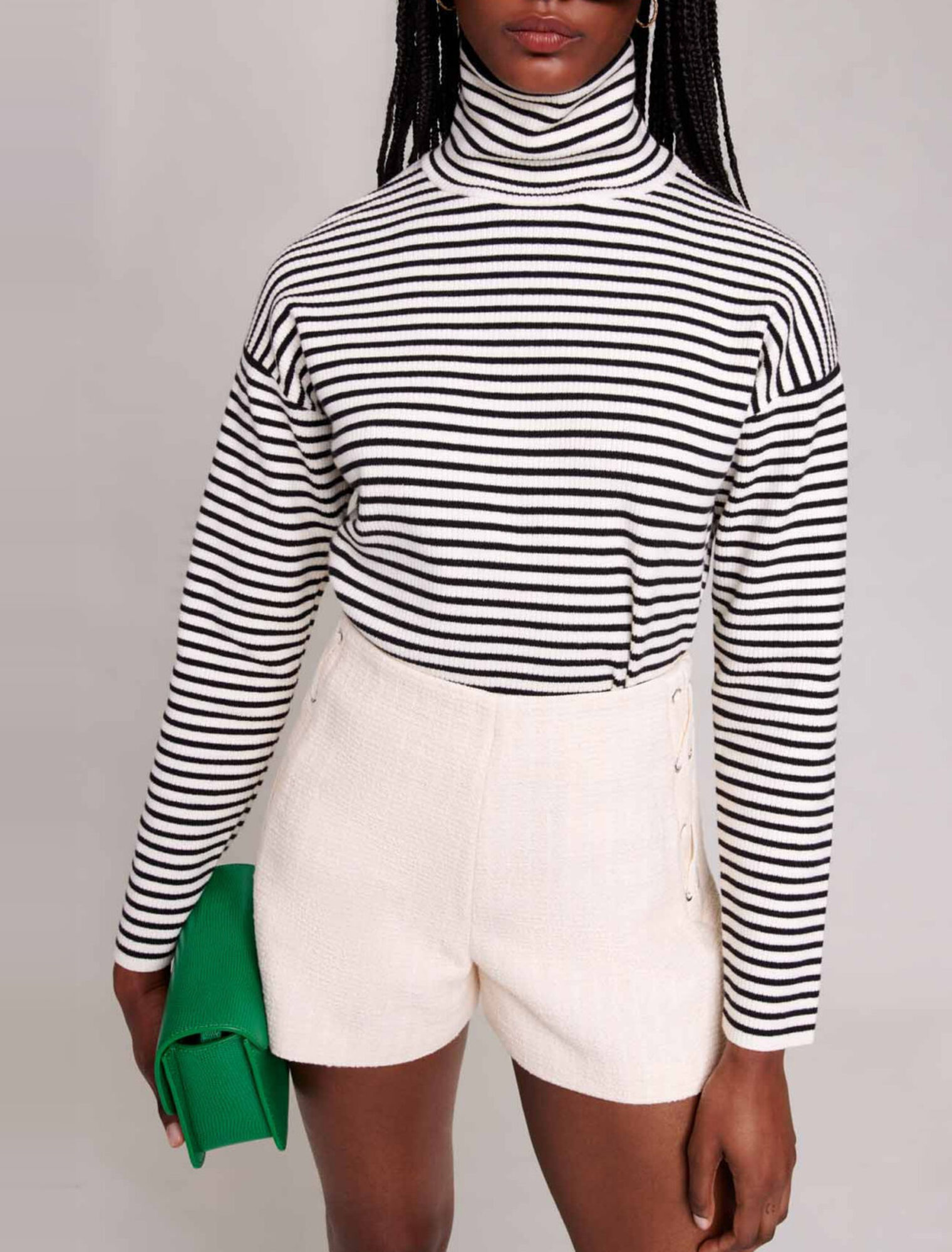 Ausgestellte Tweed-Short