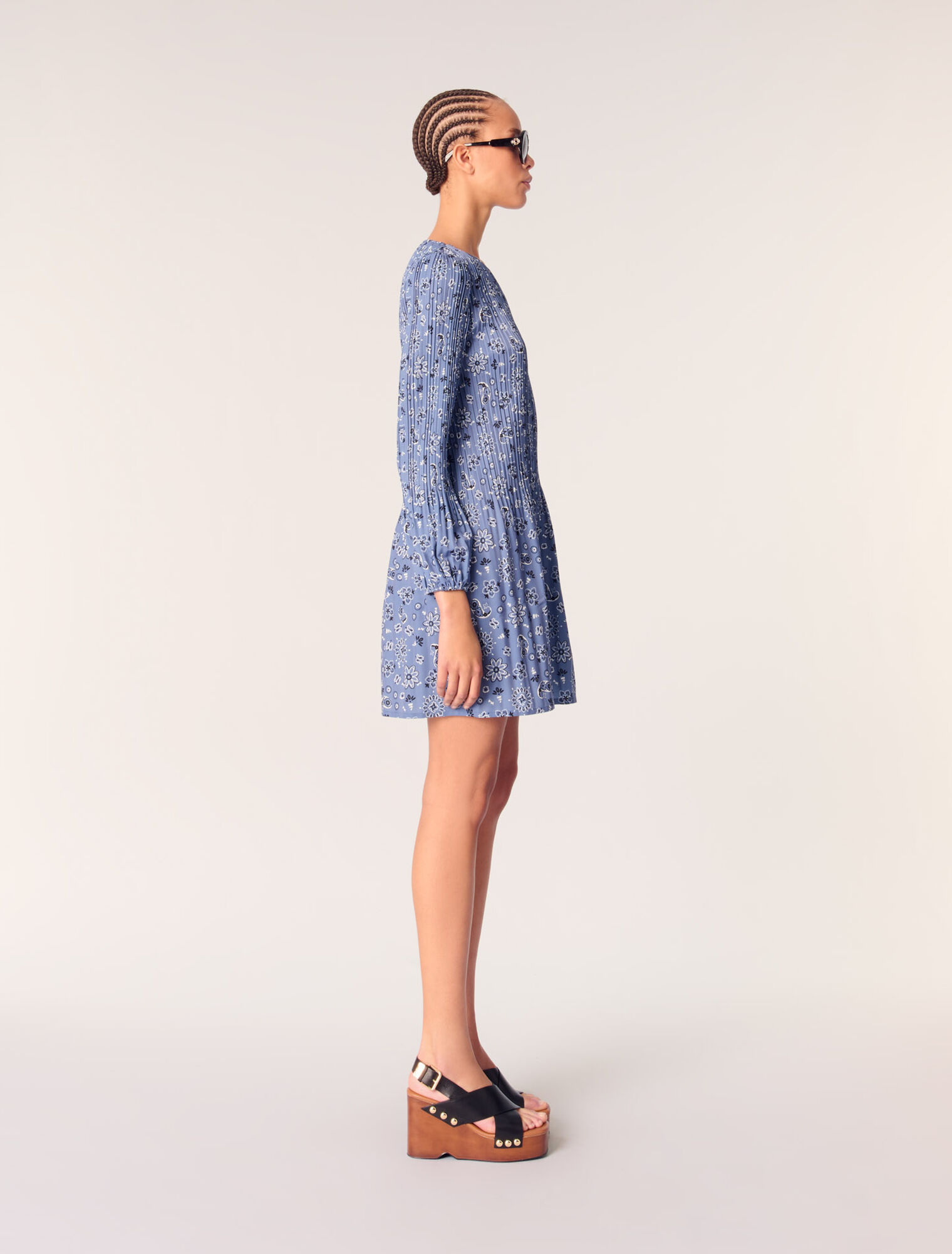 Plissiertes Kleid mit Print