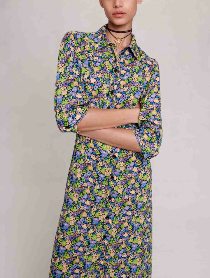 Langes Blumenkleid