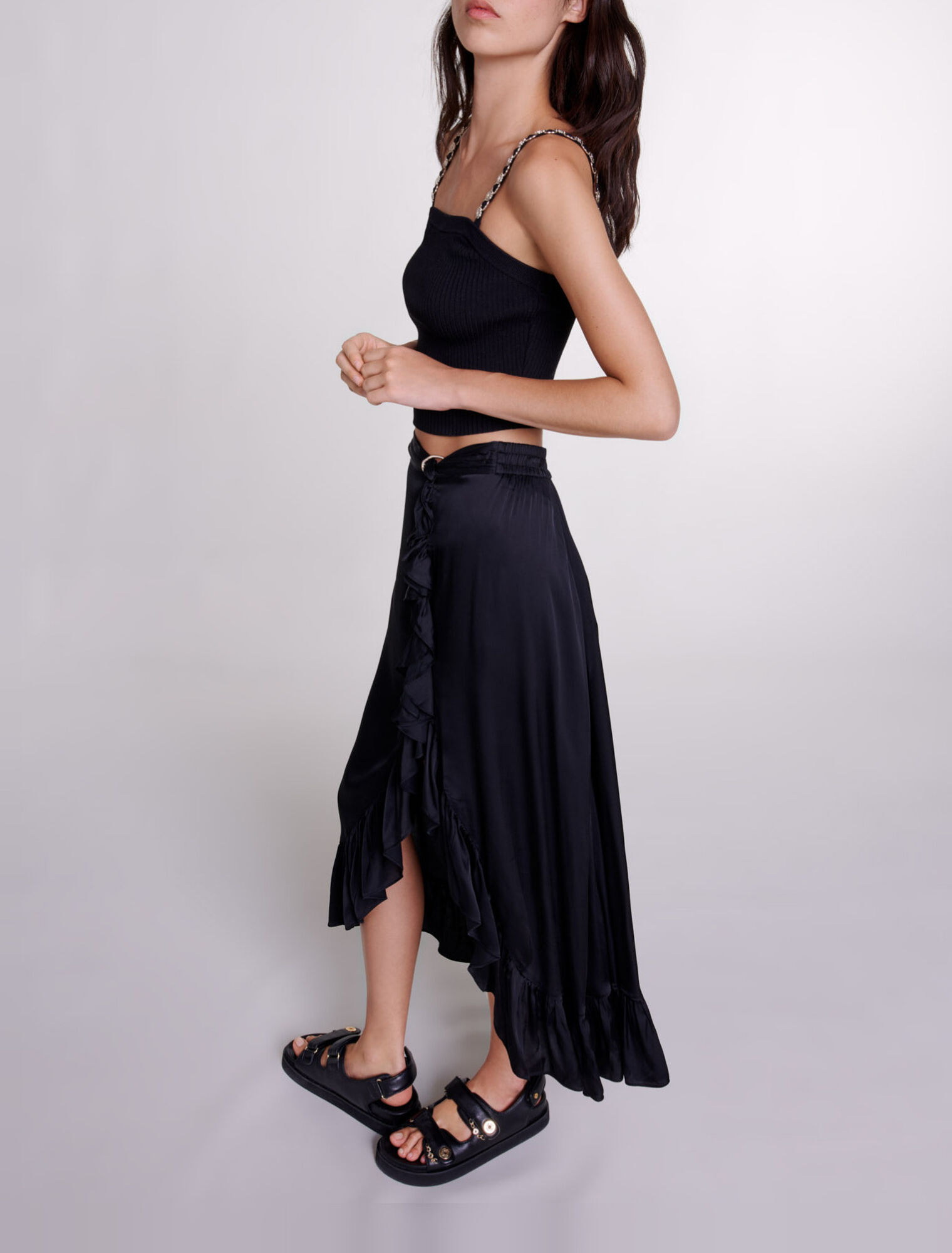 Langer Satinrock mit Volants