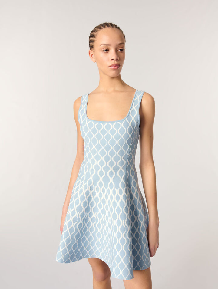 Kurzes Kleid aus Jacquard-Strick