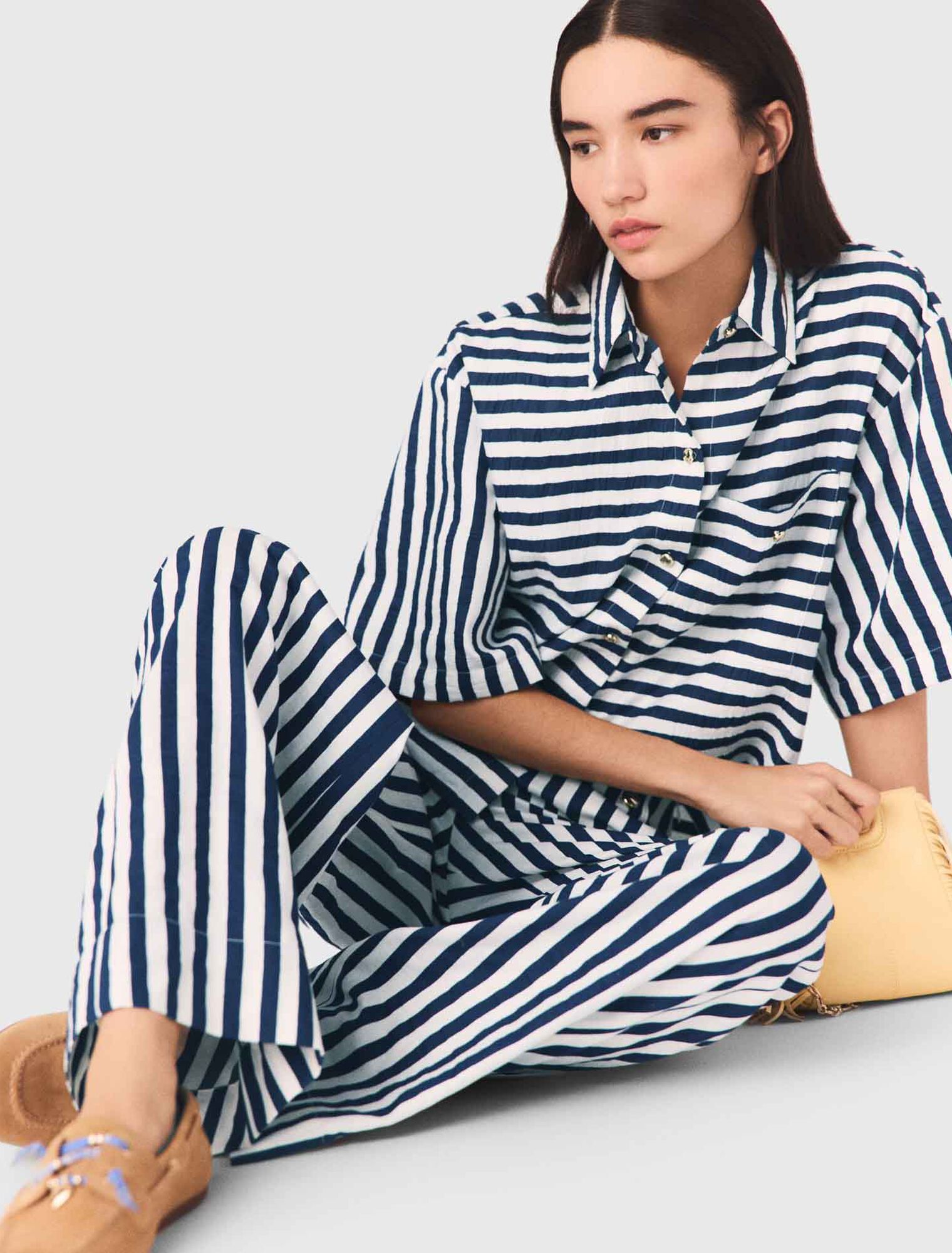 Kurzes Hemd aus Leinenmischung