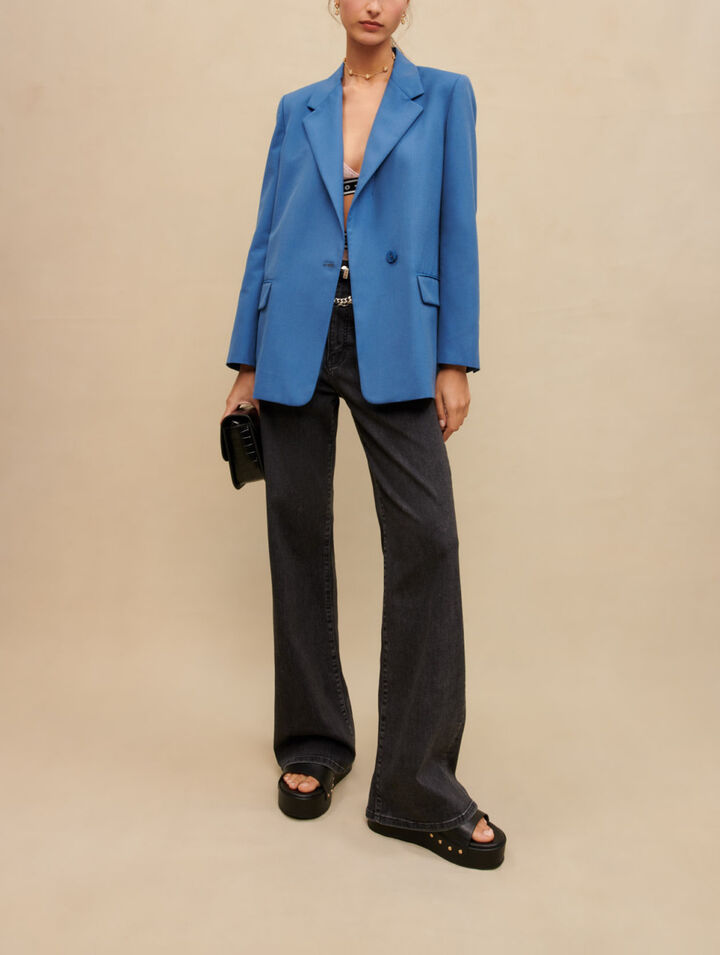Gerade geschnittene blaue Schneiderjacke