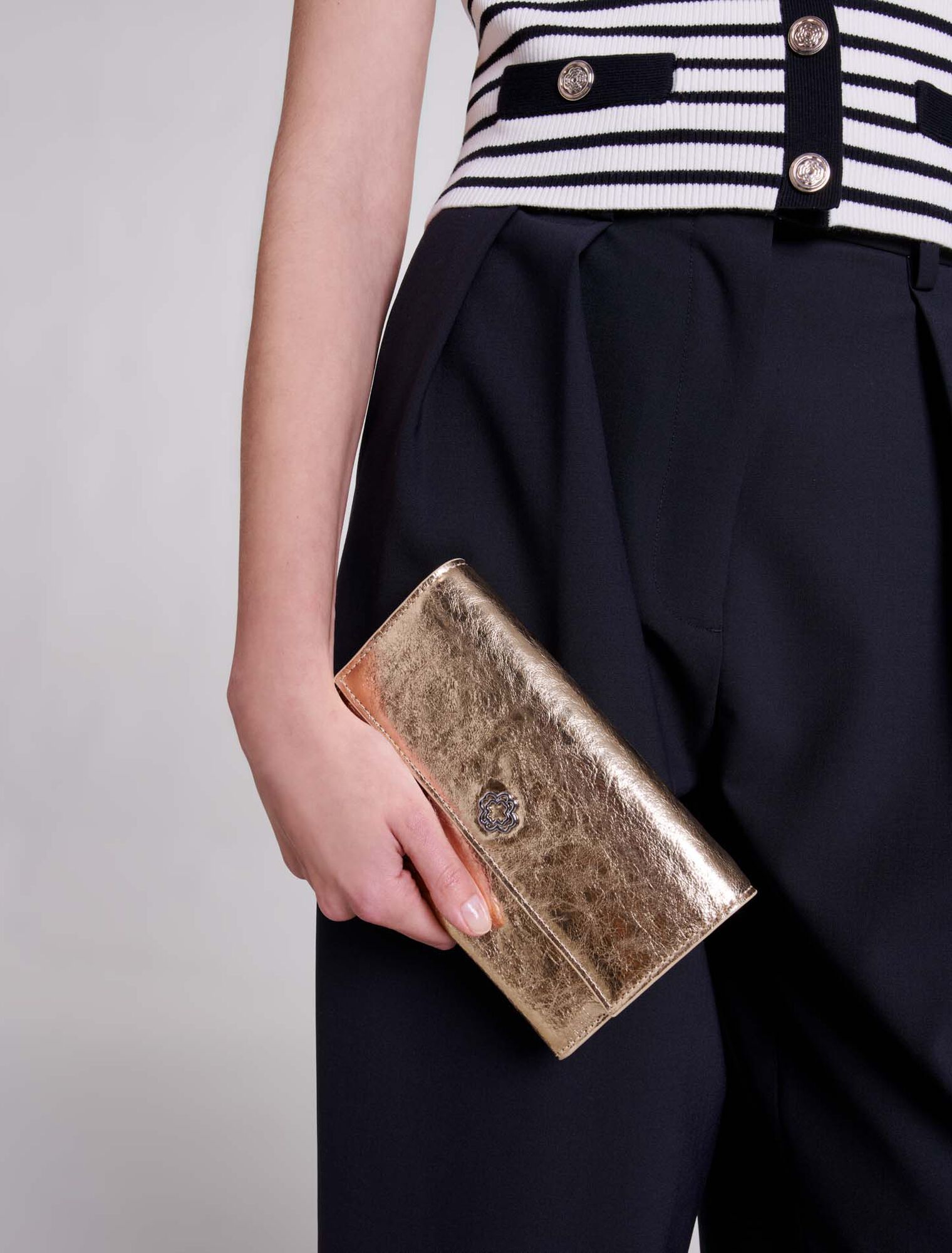Leder-Clutch mit Kette