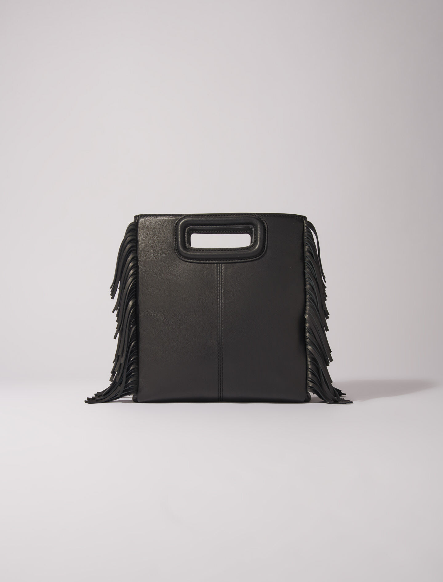 Tasche M aus Leder mit Nieten