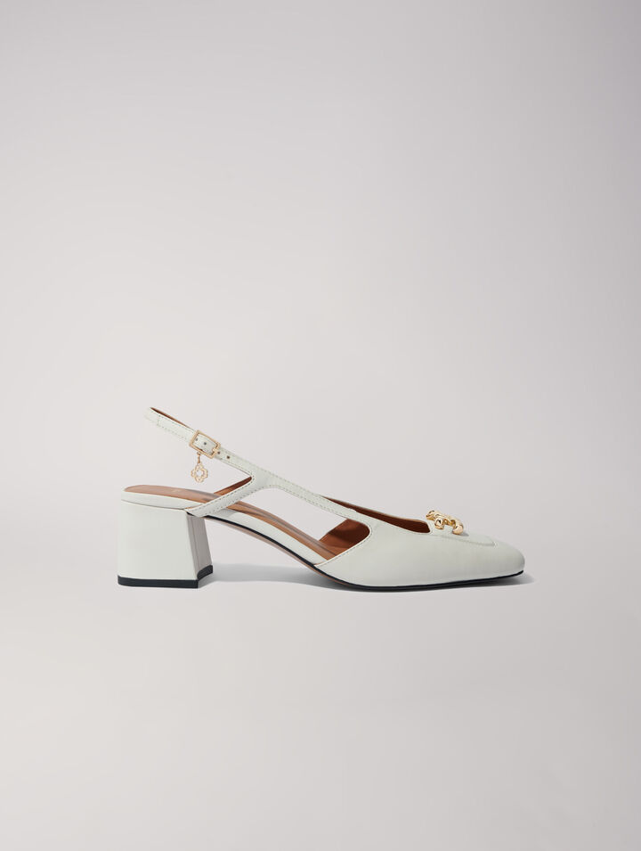 Pumps mit eckiger Spitze aus Leder