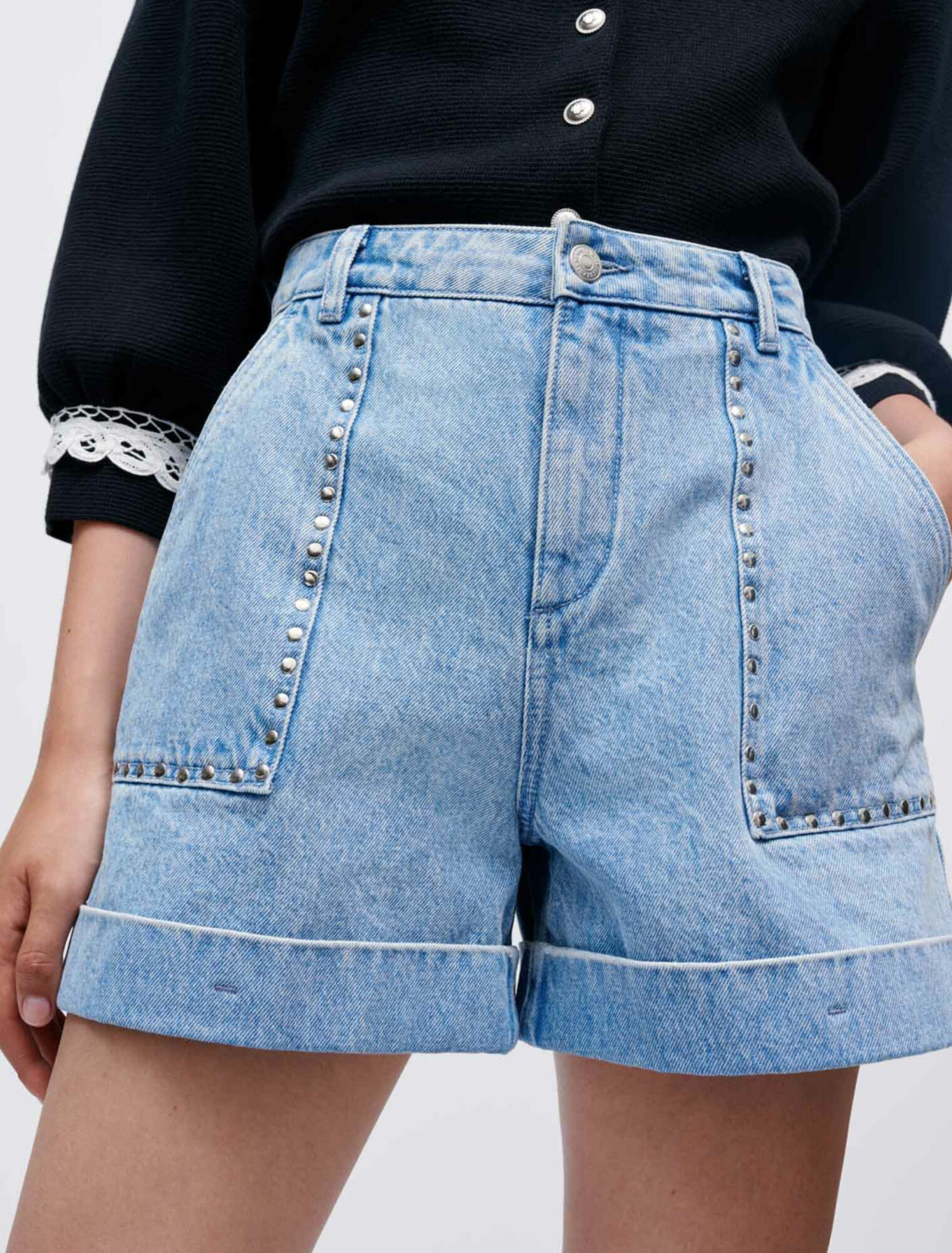 Shorts aus Jeansstoff mit Studs