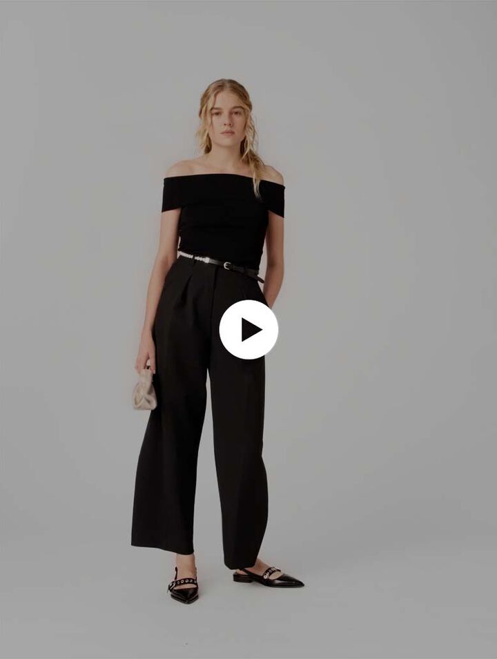 Rippstricktop mit Bardot-Kragen