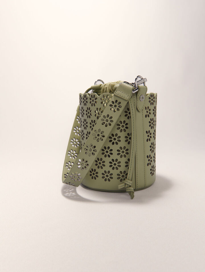 Bucket Bag aus perforiertem Leder