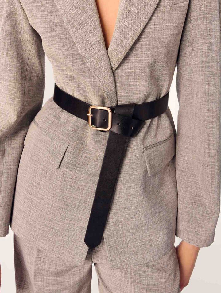 Kostümjacke mit Gürtel
