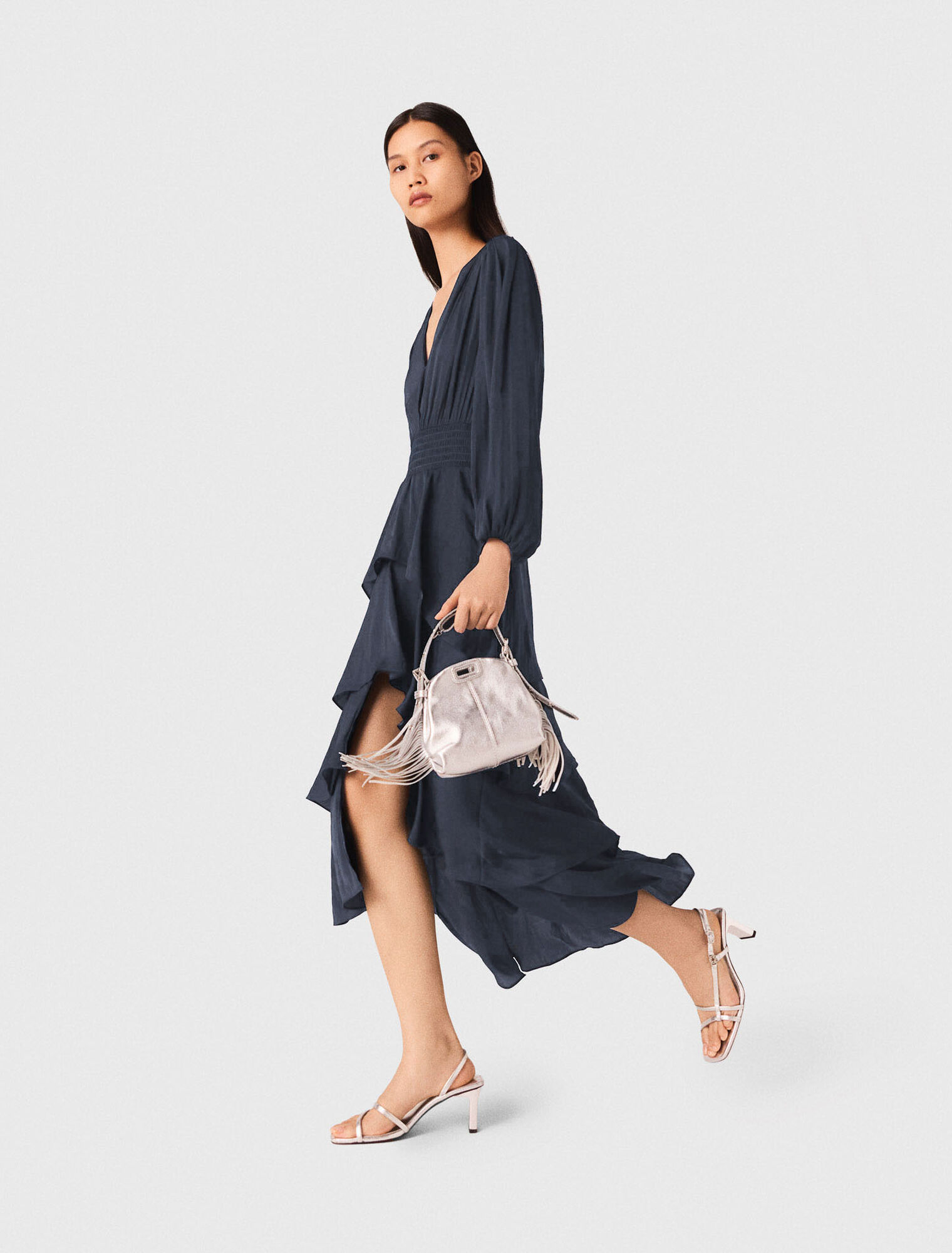 Langes Rüschenkleid