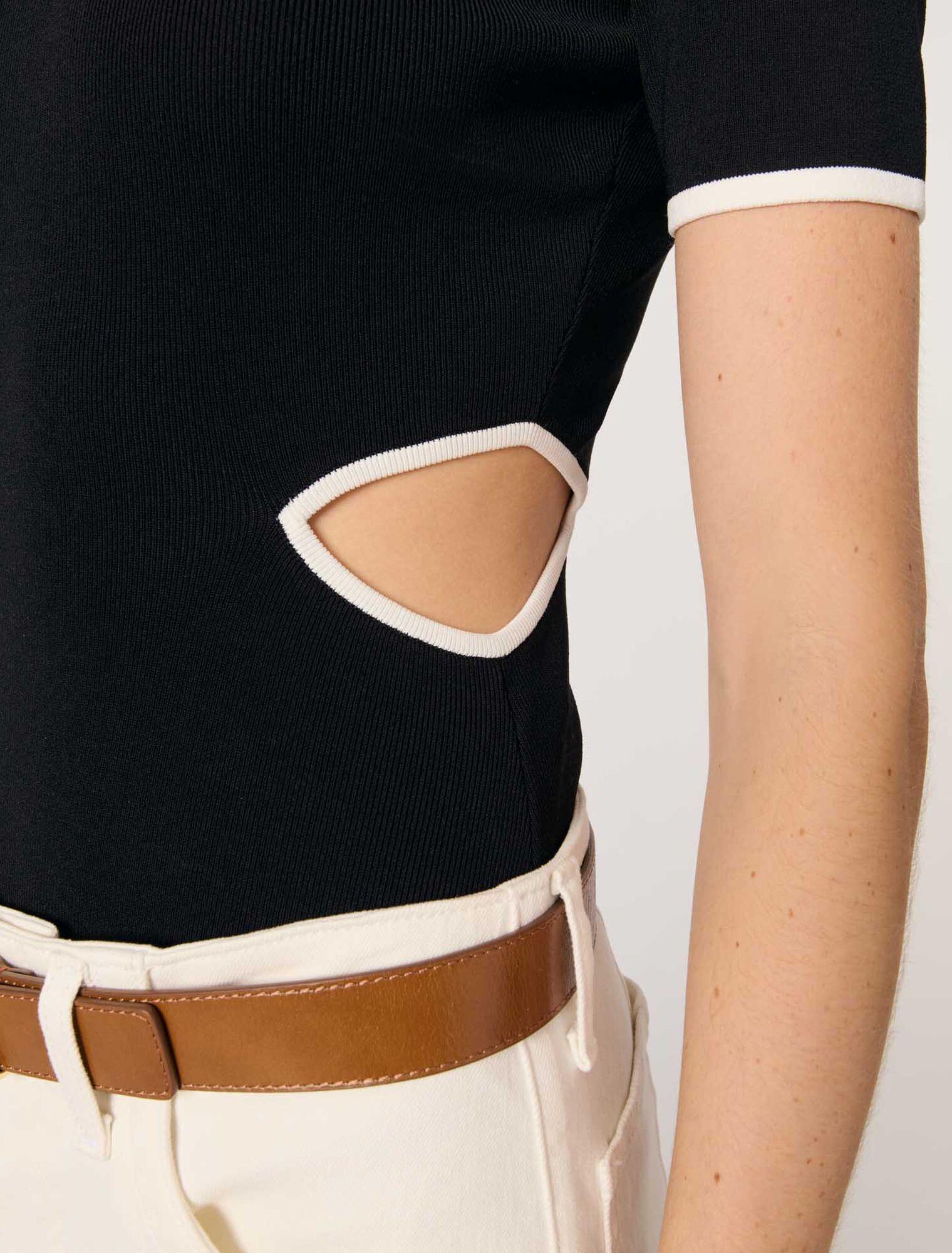 Body aus Ajour-Strick