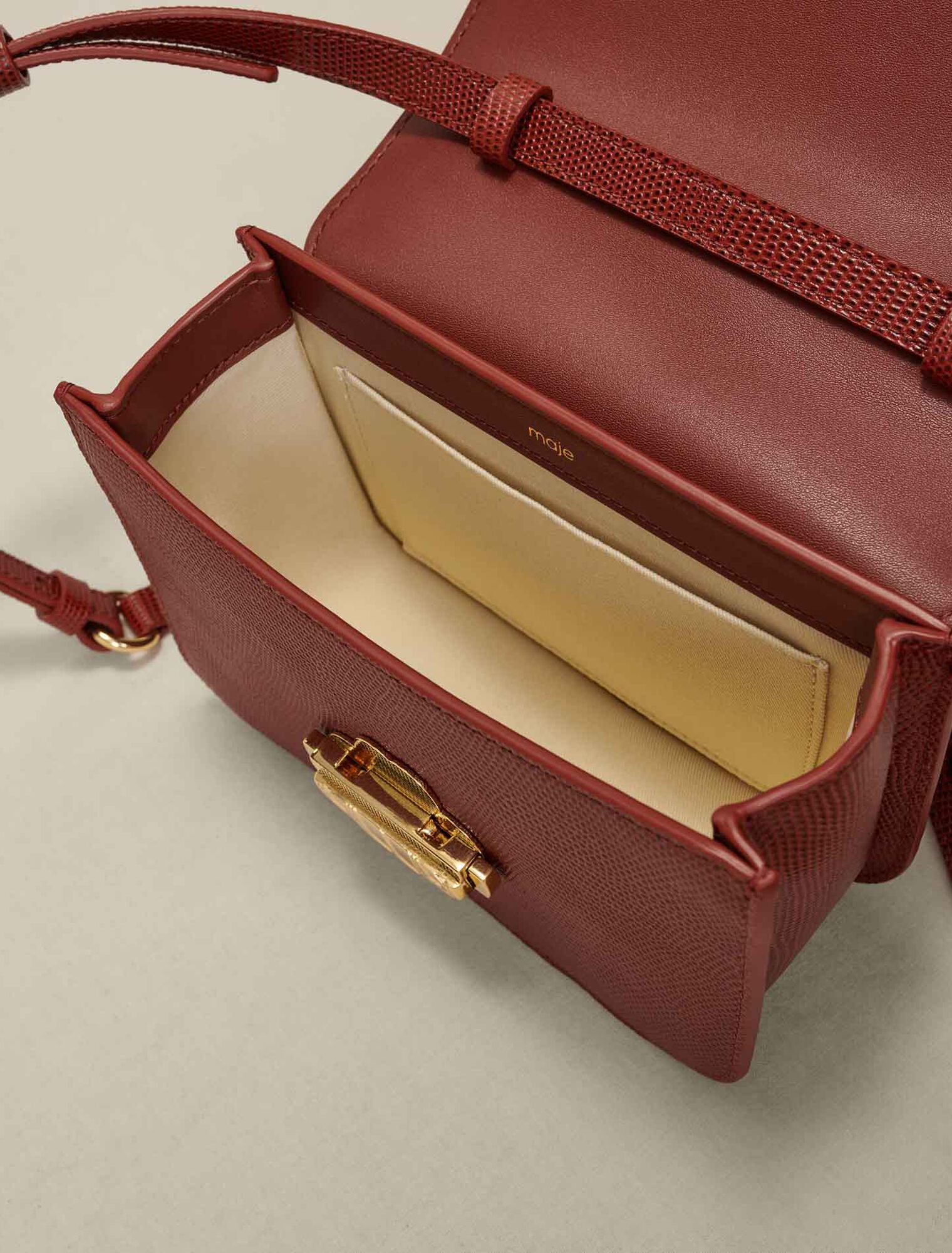 Clover Tasche aus Leder
