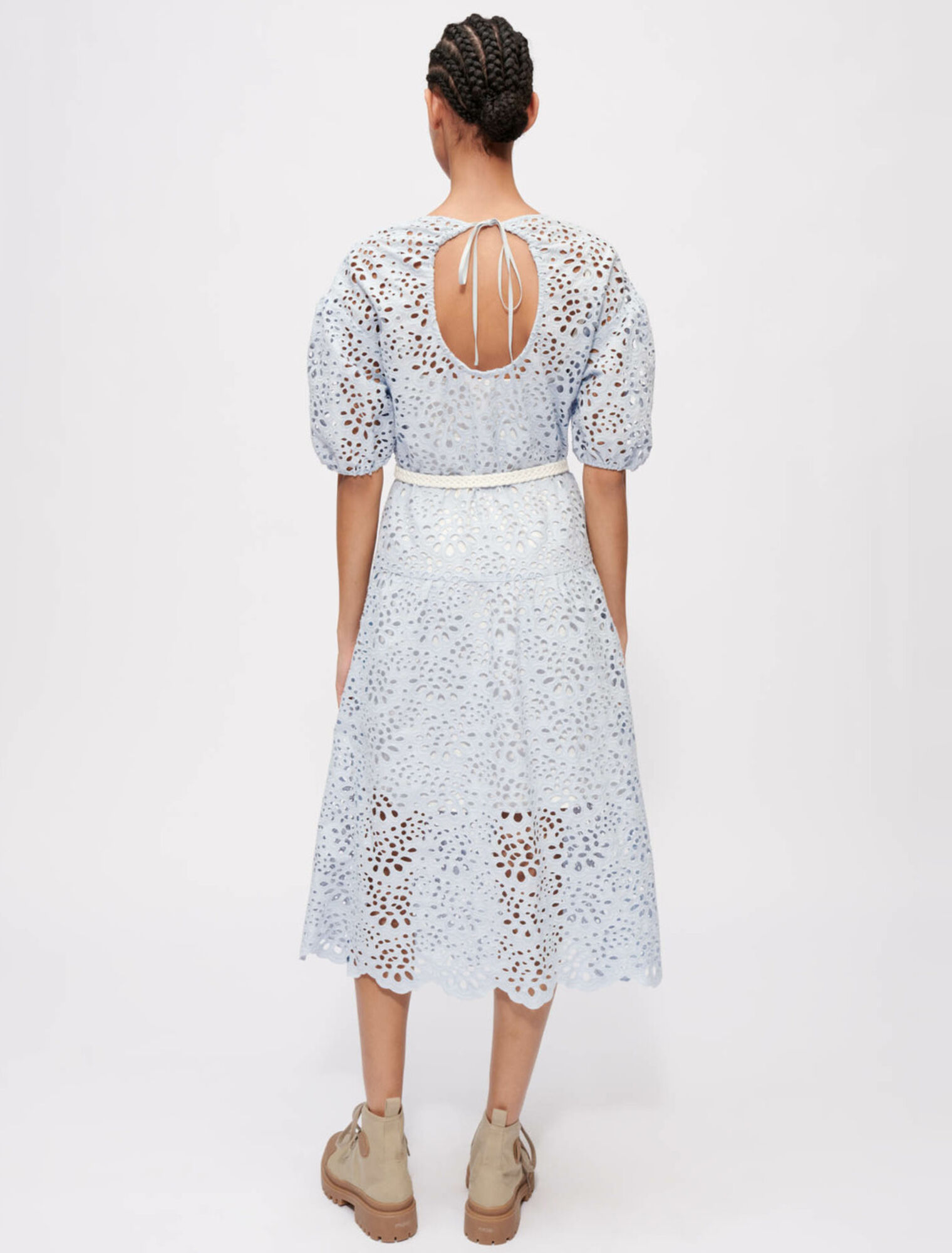 Kleid aus rückenfreier Guipure-Spitze