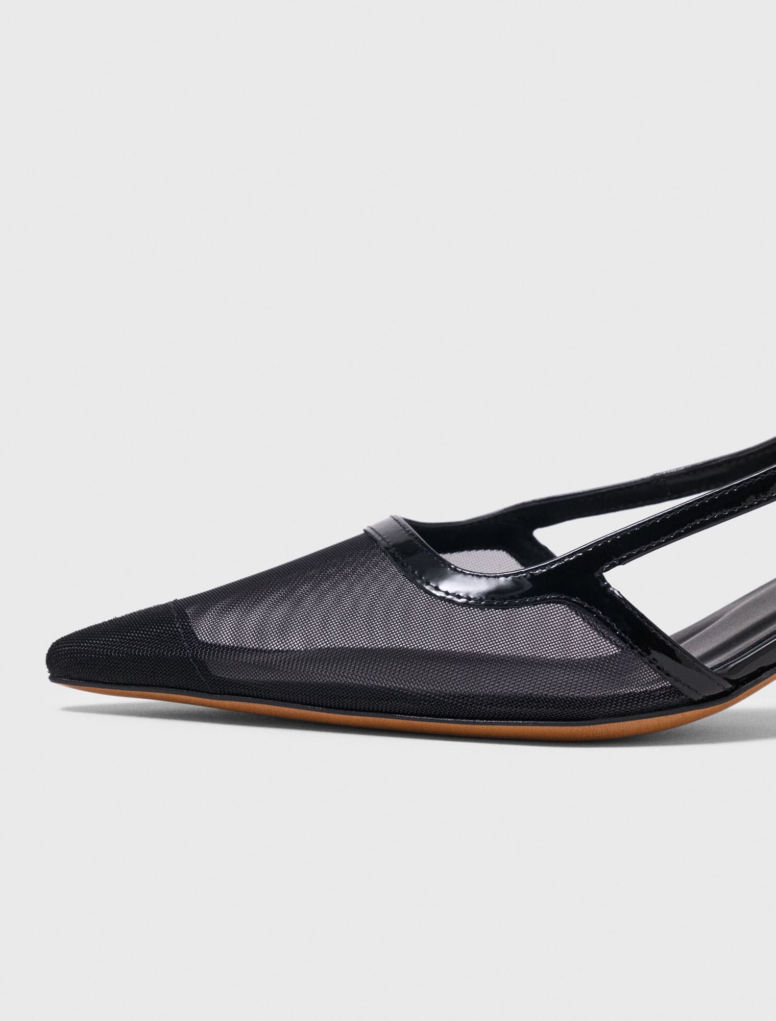 Slingbacks aus Leder und Mesh