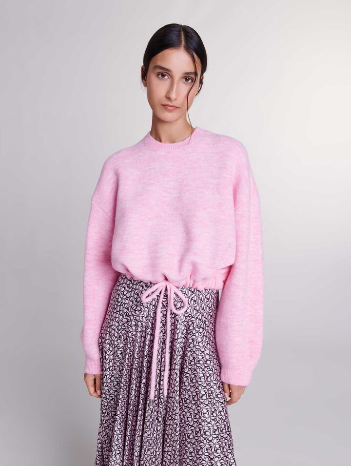 Kurzer Strickpulli mit Kordel