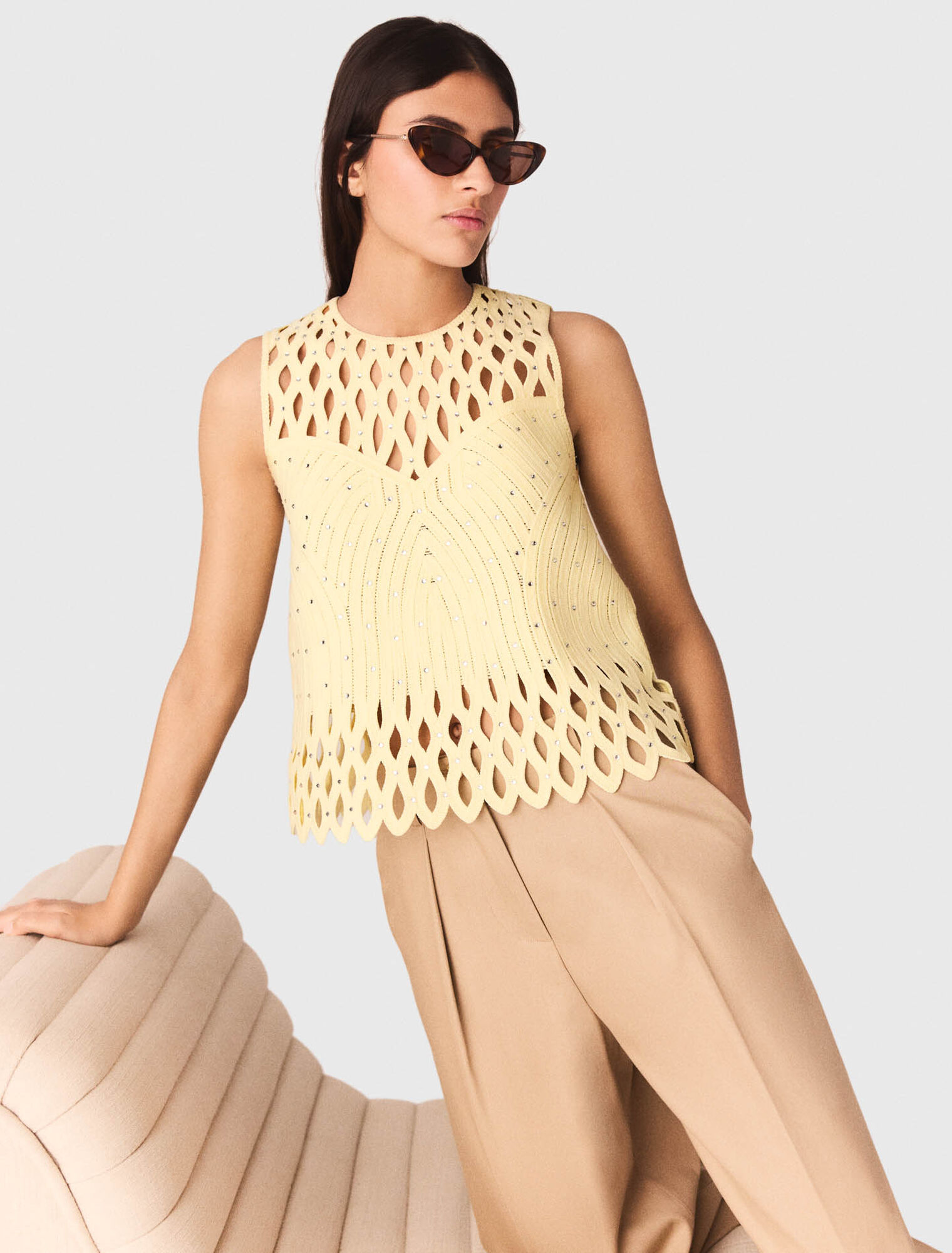 H&auml;keltop mit Strass