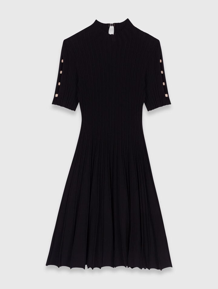 Kurzes Strickkleid