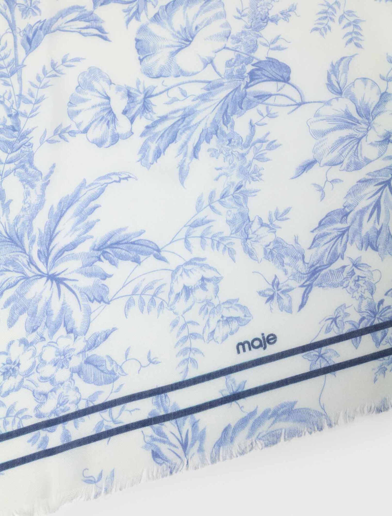 Schal aus Wollmix mit Blumenprint