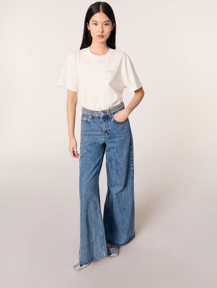 Flared Jeans mit Nietengürtel