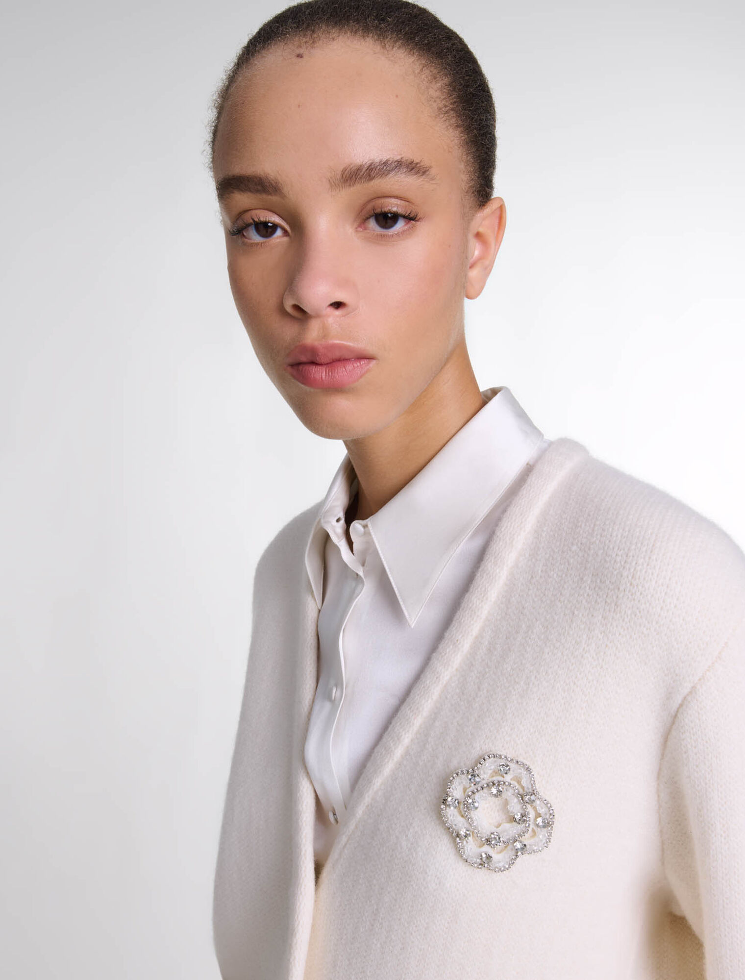 Strickcardigan mit Strass-Clover