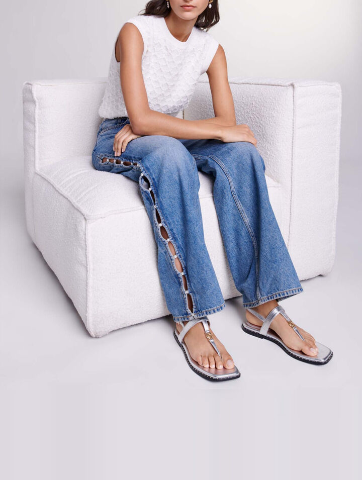 Gerade Jeans Lochmuster und Perlen