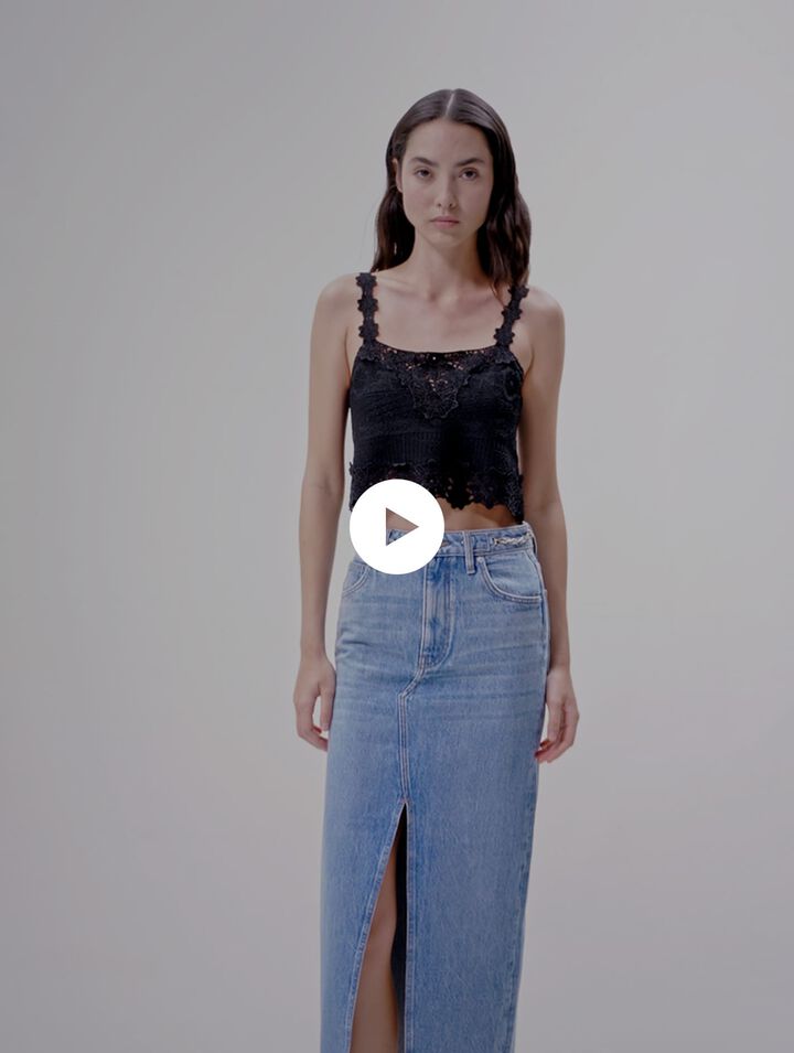 Kurzes Top mit Gipüre