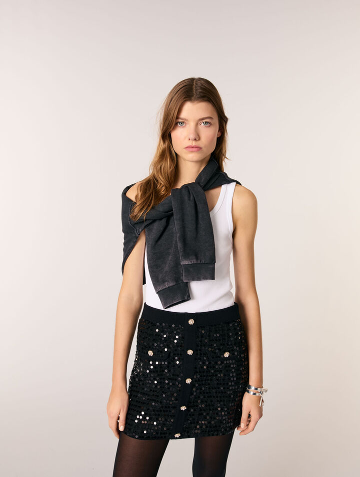 Kurzer Strickrock mit Pailletten