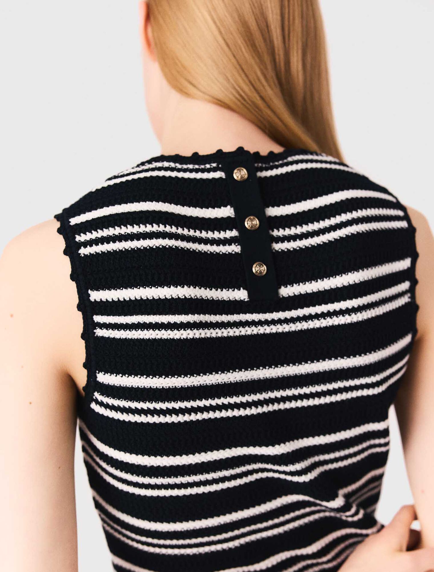 Kurzes Häkelkleid