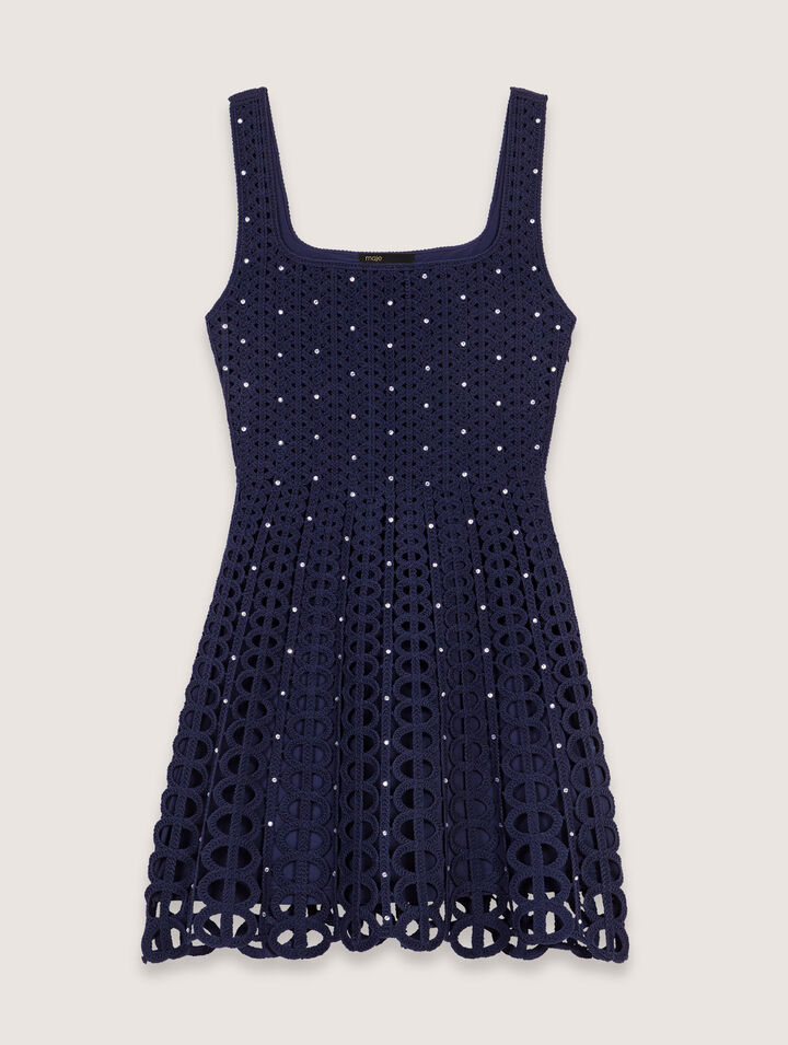 Kurzes Häkelkleid mit Strass