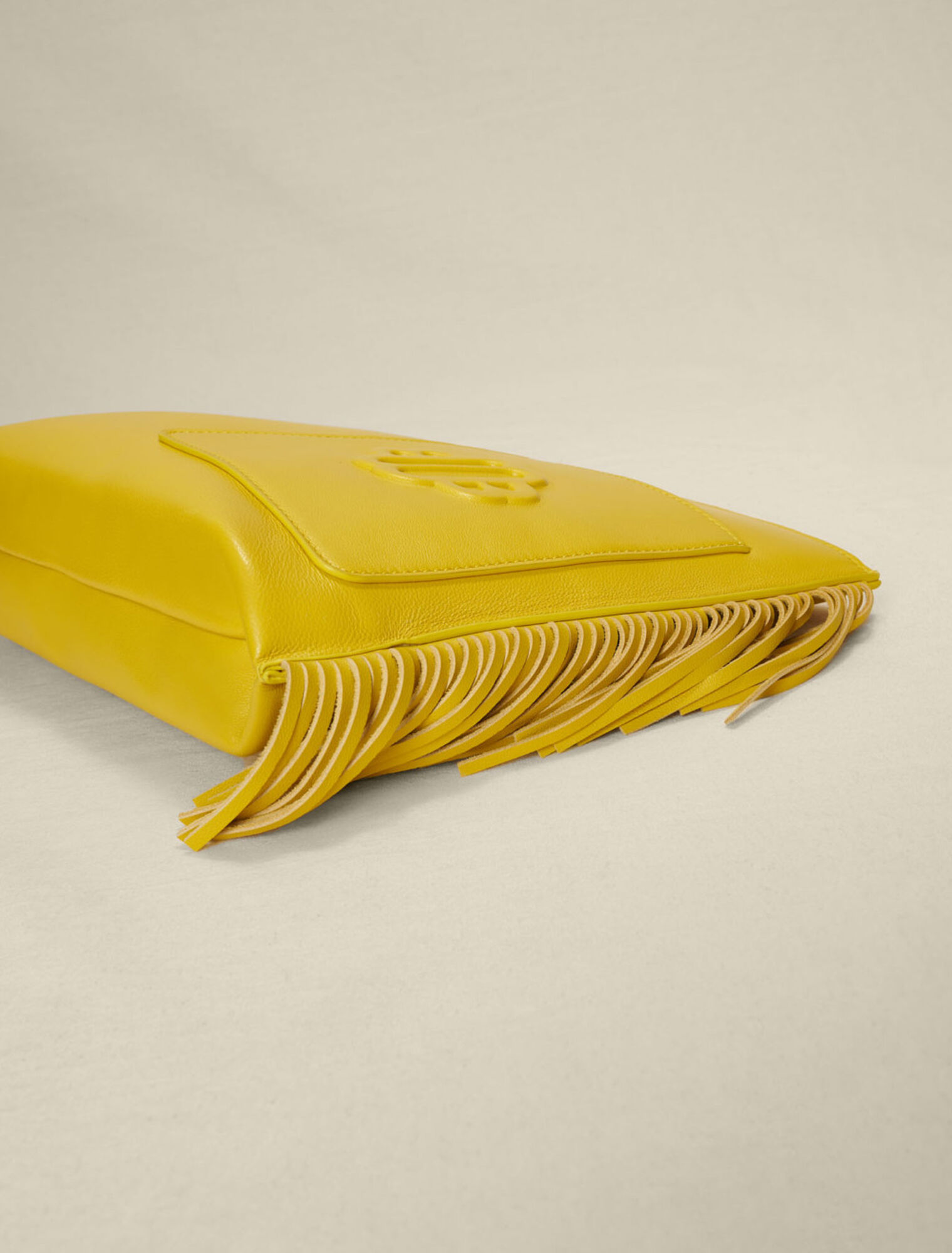 Leder-Clutch mit Fransen