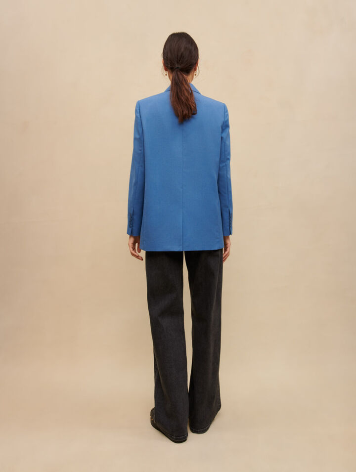 Gerade geschnittene blaue Schneiderjacke