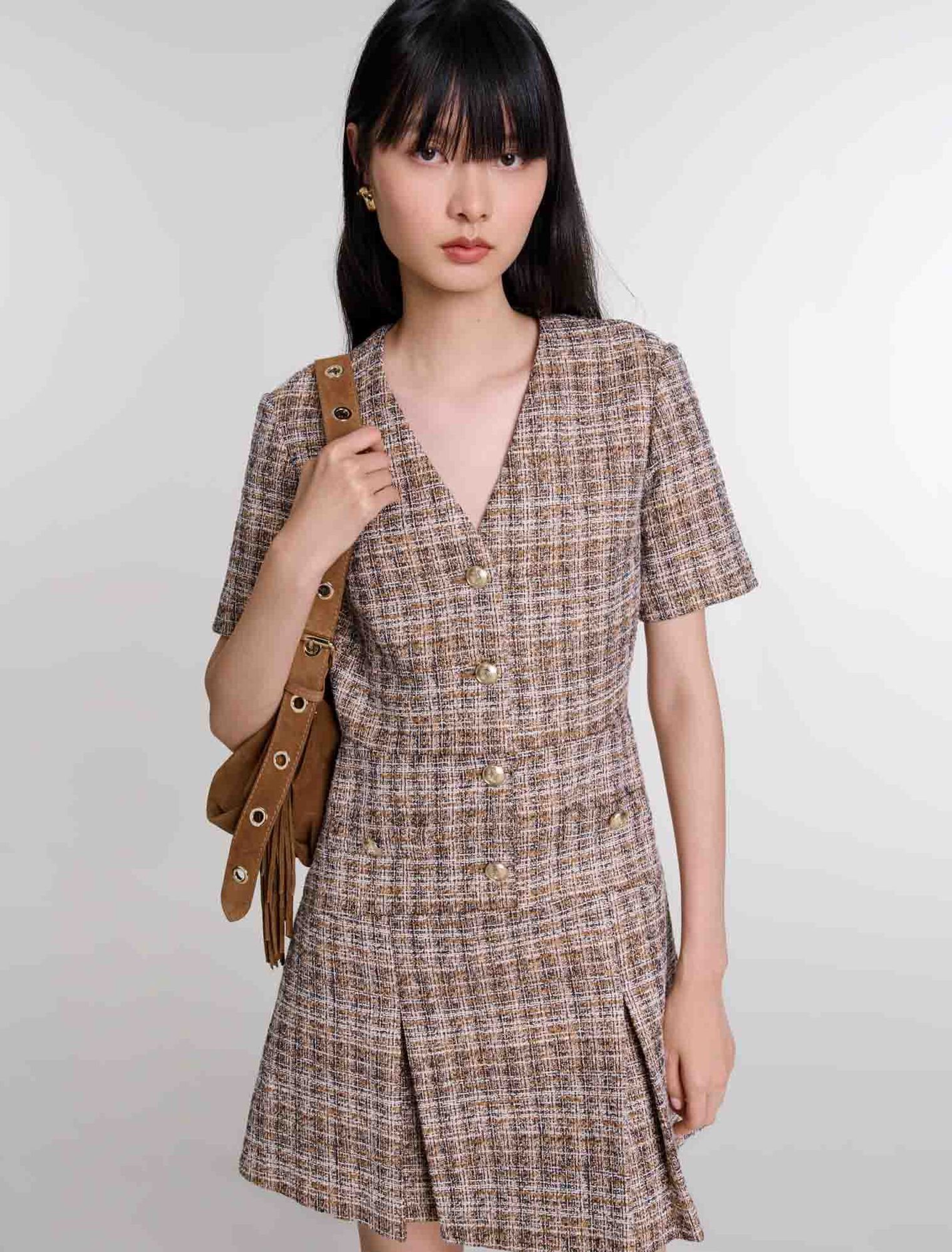 Kurzes Kleid aus Tweed