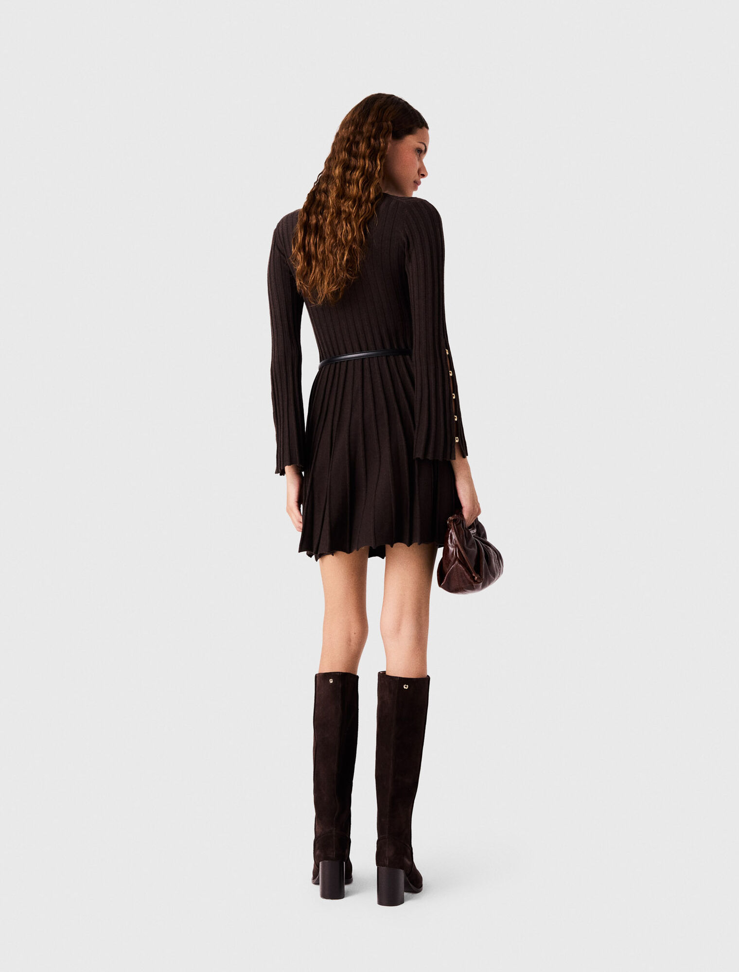 Kurzes Skaterkleid mit Stehkragen