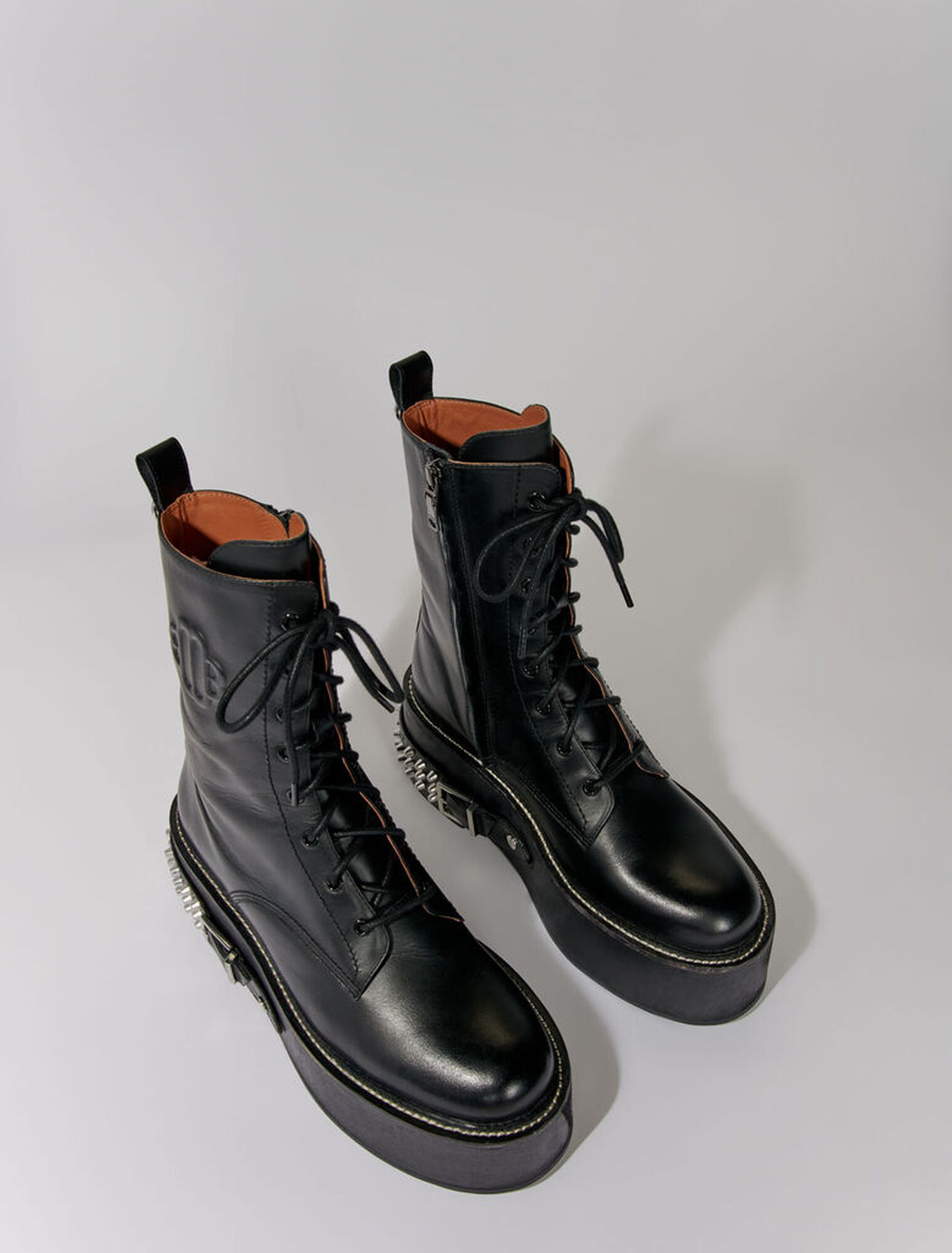 Ranger-Stiefeletten mit Punkdetails
