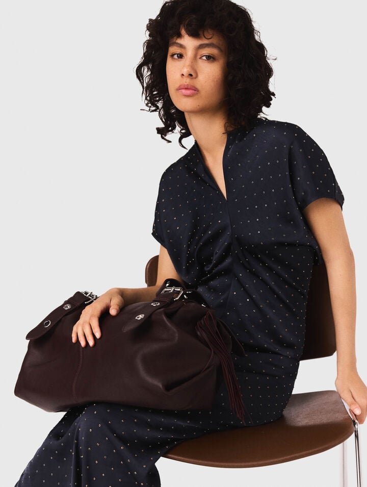 Maxikleid aus Satin mit Nieten