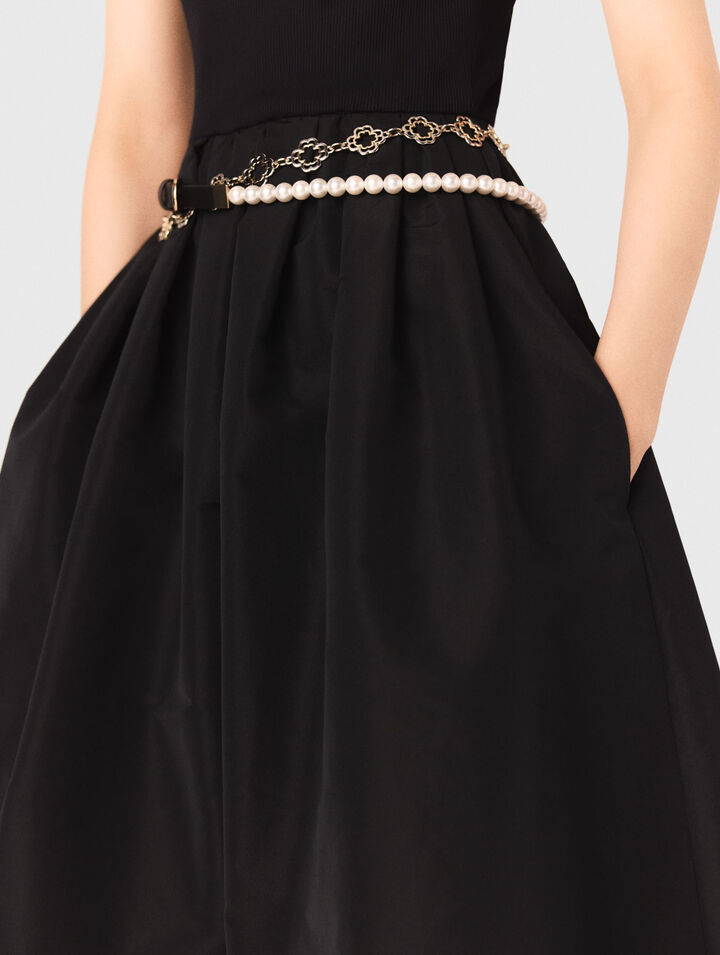 Taftkleid im Materialmix