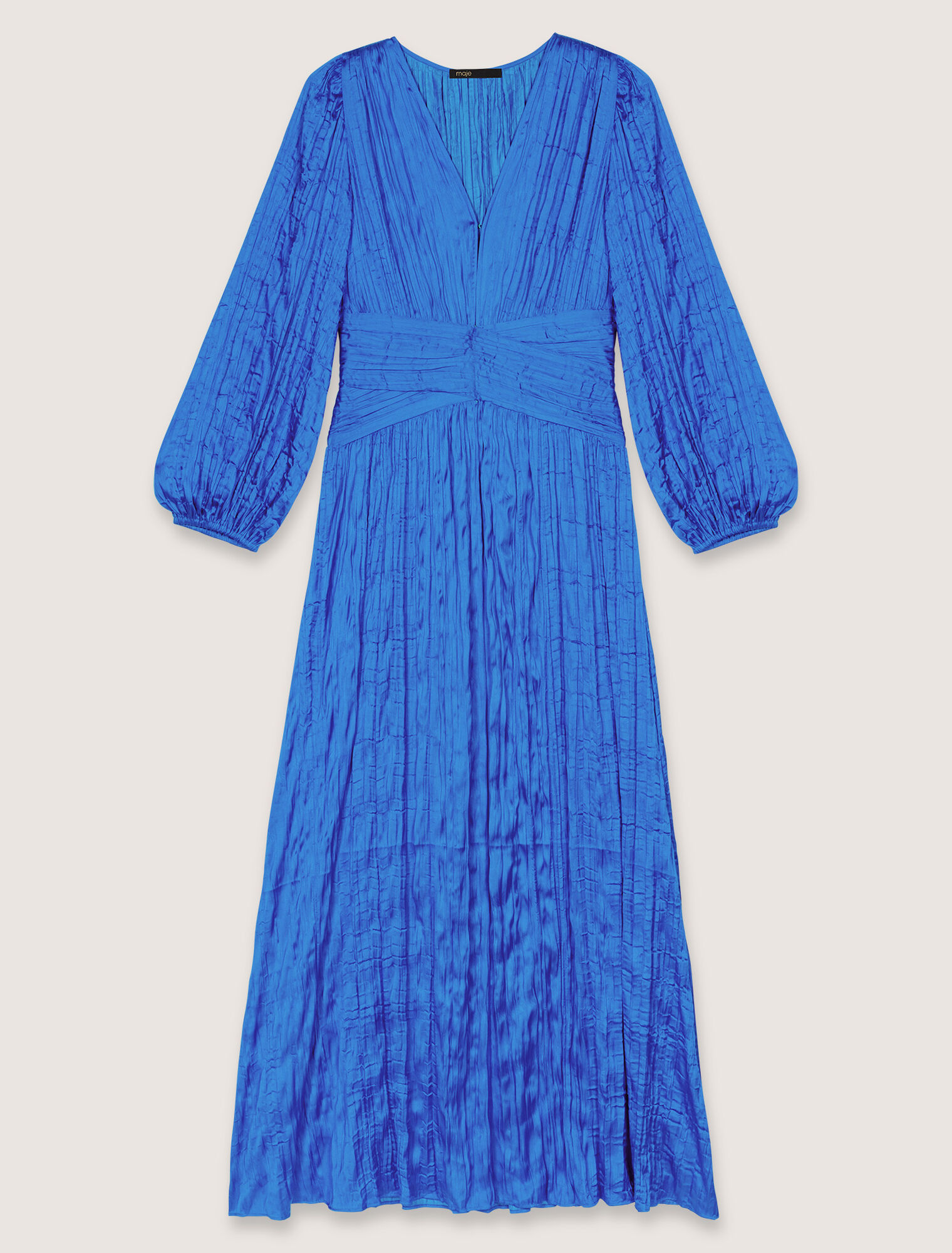 Langes plissiertes Kleid aus Satin