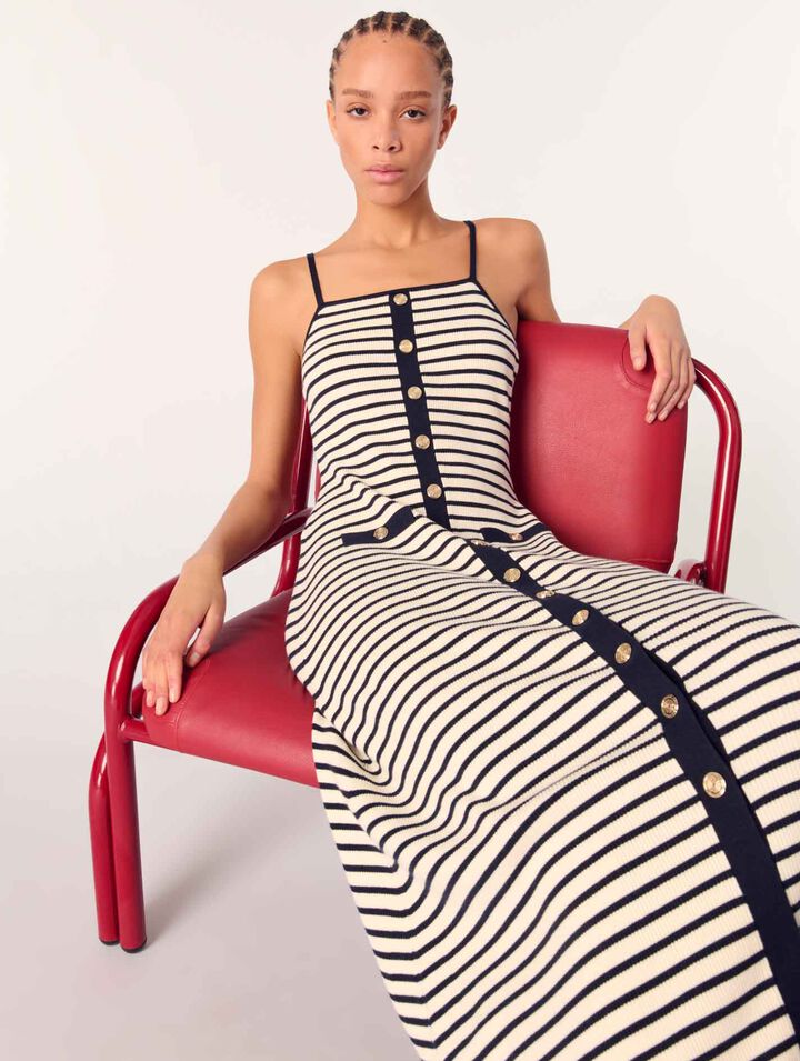 Langes Kleid aus Rippstrick