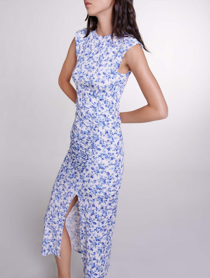 Langes bedrucktes Kleid