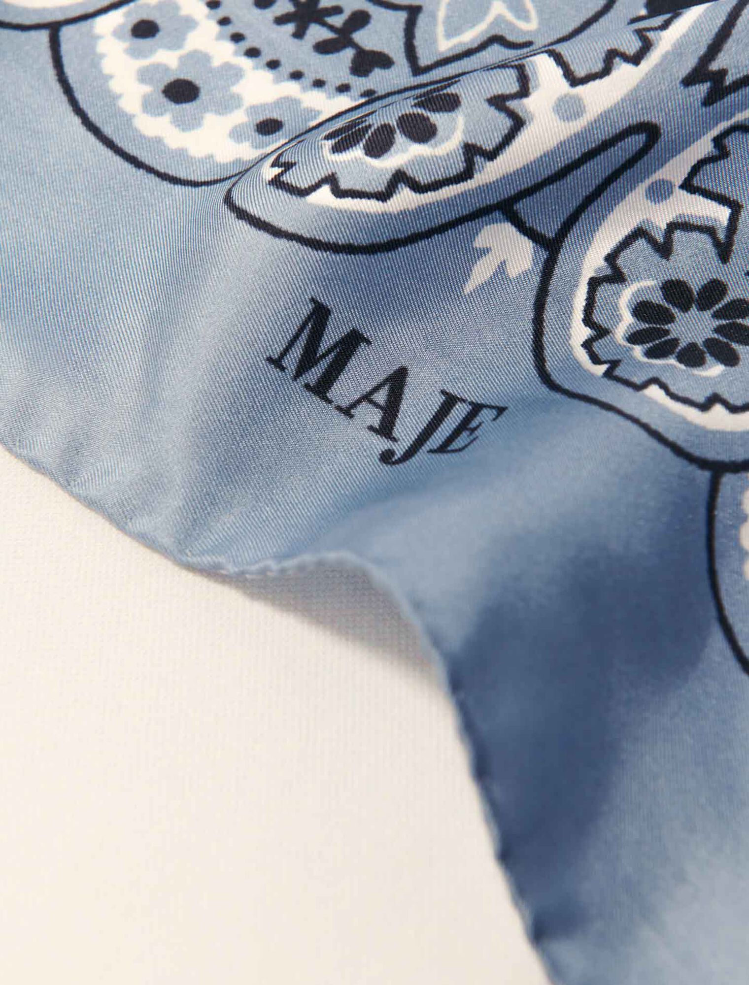 Halstuch mit Bandana-Print