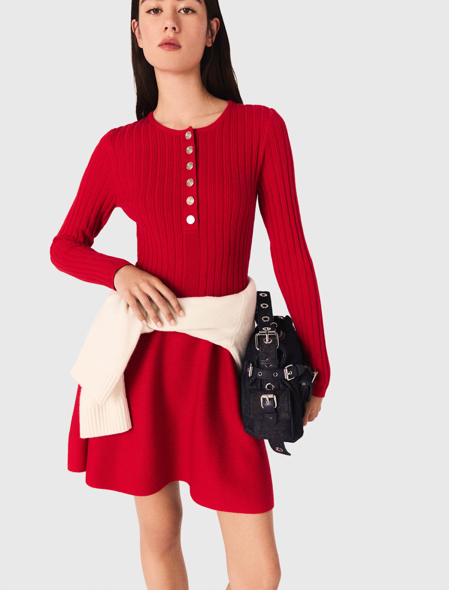 Strickkleid mit ausgestelltem Rock