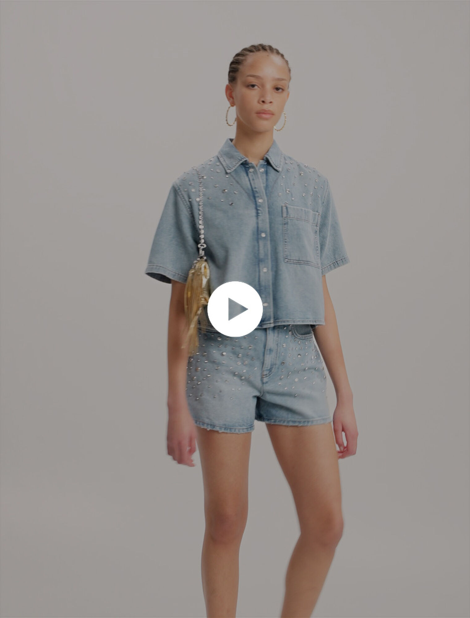 Denimhemd mit Nieten