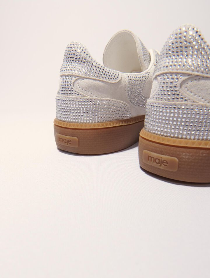 Lässige Turnschuhe mit Strass