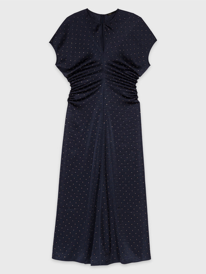 Maxikleid aus Satin mit Nieten