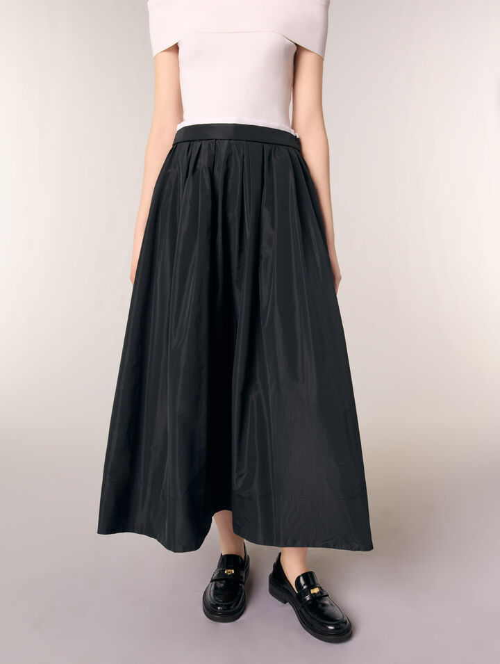 Langer Rock mit Kontrast-Taille