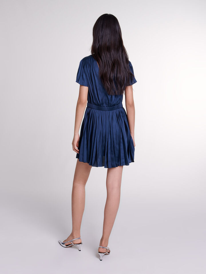 Kurzes Plissee-Kleid 
