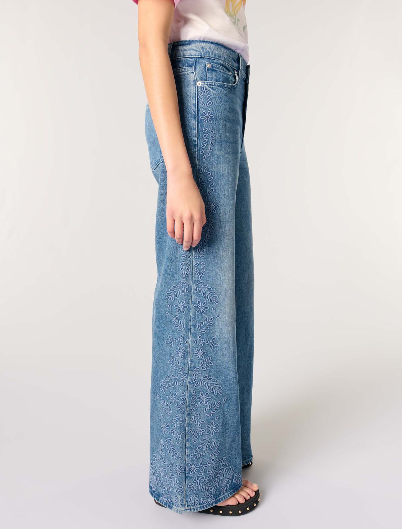 Bestickte Jeans